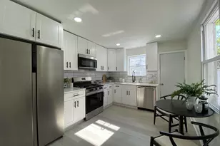 1644 Annin St, Philadelphia, PA 19146 - Photo 4