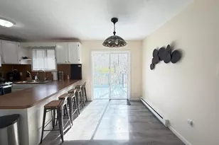 263 Canterbury Rd, Bushkill, PA 18324 - Photo 6