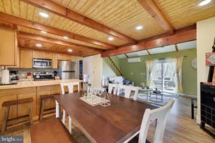 163 Cambridge Ct, Bushkill, PA 18324 - Photo 12