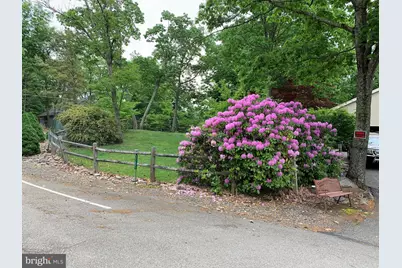 3205 Ely Court, Bushkill, PA 18324 - Photo 4