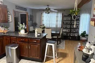 129 Segatti Cir, Bushkill, PA 18324 - Photo 4