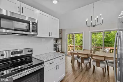 415 Canterbury Road, Bushkill, PA 18324 - Photo 10