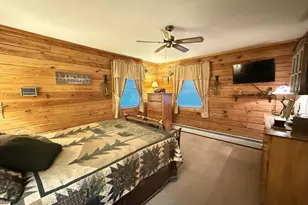 2119 Meadow Lark Cir, Bushkill, PA 18324 - Photo 10