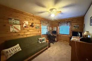 2119 Meadow Lark Cir, Bushkill, PA 18324 - Photo 12