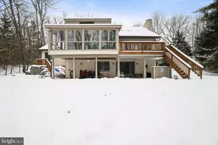 113 Indian Dr, Greentown, PA 18426 - Photo 2