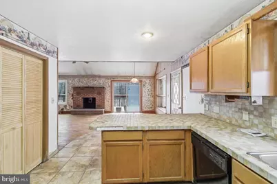 5695 Decker Road, Bushkill, PA 18324 - Photo 10