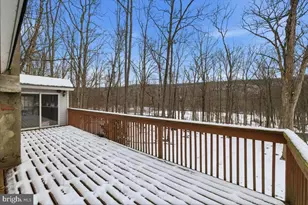 5695 Decker Rd, Bushkill, PA 18324 - Photo 2