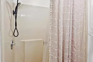 134 Oakenshield Dr, Tamiment, PA 18371 - Photo 24