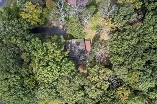 134 Oakenshield Dr, Tamiment, PA 18371 - Photo 4