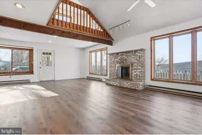 194 Stafford, Bushkill, PA 18324 - Photo 16