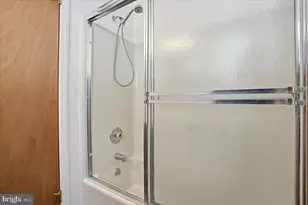 194 Stafford, Bushkill, PA 18324 - Photo 36