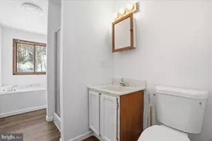 194 Stafford, Bushkill, PA 18324 - Photo 52