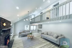 103 Ashley Ct, Bushkill, PA 18324 - Photo 4