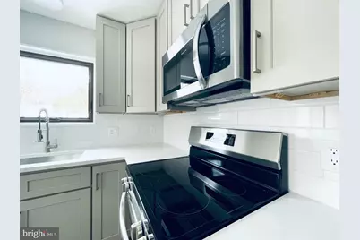 103 Ashley Court, Bushkill, PA 18324 - Photo 8