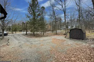 103 Ashley Ct, Bushkill, PA 18324 - Photo 40