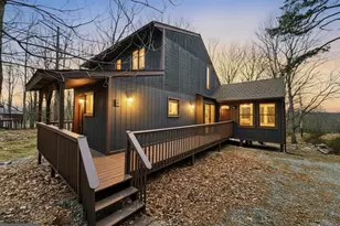 103 Ashley Ct, Bushkill, PA 18324 - Photo 2