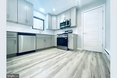 103 Ashley Court, Bushkill, PA 18324 - Photo 4