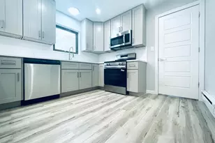 103 Ashley Ct, Bushkill, PA 18324 - Photo 4