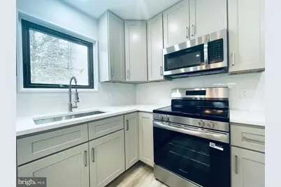 103 Ashley Court, Bushkill, PA 18324 - Photo 8