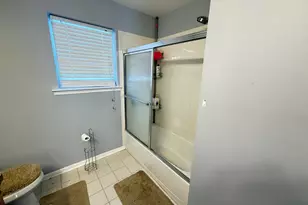 145 Kensington Dr, Bushkill, PA 18324 - Photo 24