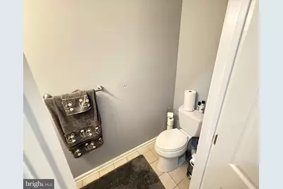 145 Kensington Dr, Bushkill, PA 18324 - Photo 12