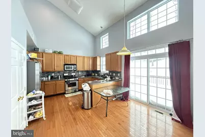 145 Kensington Dr, Bushkill, PA 18324 - Photo 6