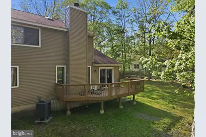 3301 Windermere Drive, Bushkill, PA 18324 - Photo 2