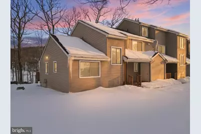 3301 Windermere Drive, Bushkill, PA 18324 - Photo 1