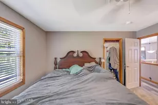 104 Yvette Ct, Dingmans Ferry, PA 18328 - Photo 26