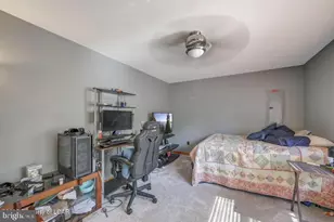 104 Yvette Ct, Dingmans Ferry, PA 18328 - Photo 46