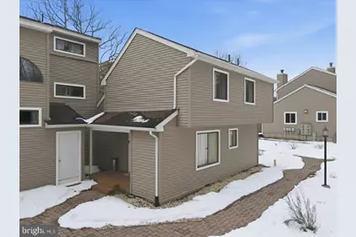 3322 Windermere Drive, Bushkill, PA 18324 - Photo 2