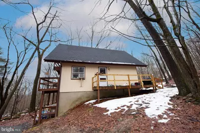 117 Swallow Circle, Bushkill, PA 18324 - Photo 4