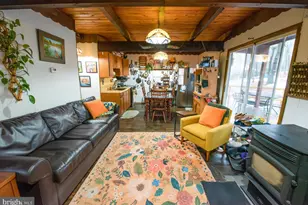 117 Swallow Cir, Bushkill, PA 18324 - Photo 10