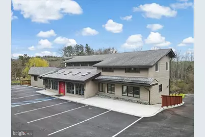 220 Silver Lake Road NW, Dingmans Ferry, PA 18328 - Photo 4