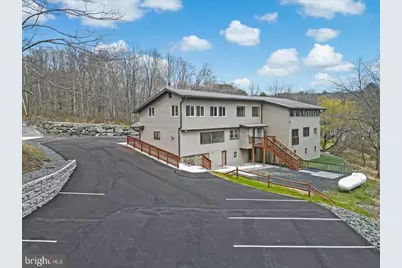 220 Silver Lake Road NW, Dingmans Ferry, PA 18328 - Photo 98