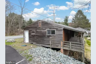 220 Silver Lake Road NW, Dingmans Ferry, PA 18328 - Photo 118