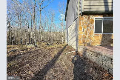 6486 Decker Road, Bushkill, PA 18324 - Photo 2