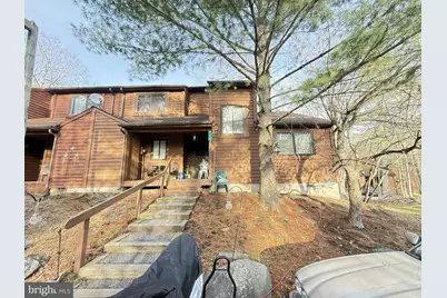 524 Wales Court, Bushkill, PA 18324 - Photo 1