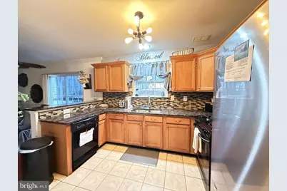 1152 Dorset Drive, Bushkill, PA 18324 - Photo 4