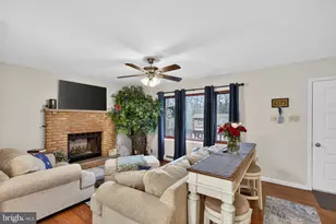 244 Canterbury Rd, Bushkill, PA 18324 - Photo 18