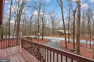 244 Canterbury Rd, Bushkill, PA 18324 - Photo 10