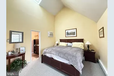 5933 Decker, Bushkill, PA 18324 - Photo 10