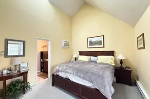 5933 Decker, Bushkill, PA 18324 - Photo 10