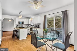 226 Regent St, Bushkill, PA 18324 - Photo 16