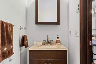 226 Regent St, Bushkill, PA 18324 - Photo 24