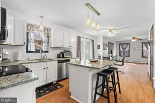 226 Regent St, Bushkill, PA 18324 - Photo 12