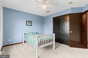 226 Regent St, Bushkill, PA 18324 - Photo 34