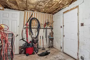 105 Ceramic Dr, Greentown, PA 18426 - Photo 30