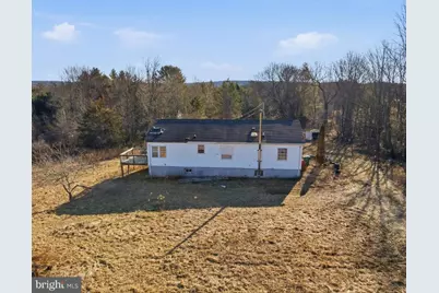 105 Ceramic Drive, Greentown, PA 18426 - Photo 6