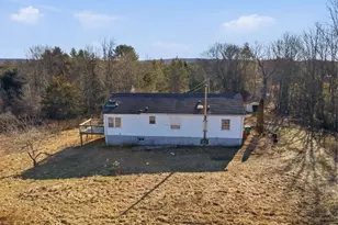 105 Ceramic Dr, Greentown, PA 18426 - Photo 6